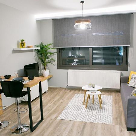 Ferienwohnung Sts Eight 6.2 Thessaloniki Exterior foto